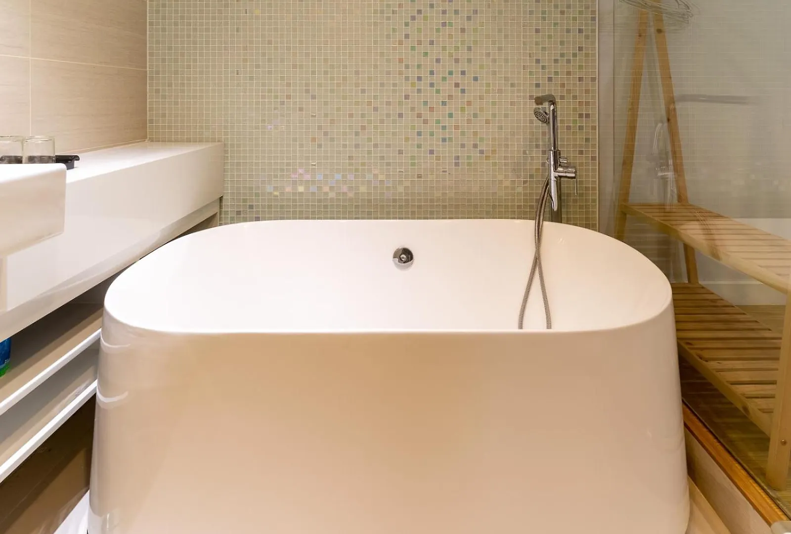 The Rixx Ben Thanh Tower - The One Saigon Ho Chi Minh City Apartment