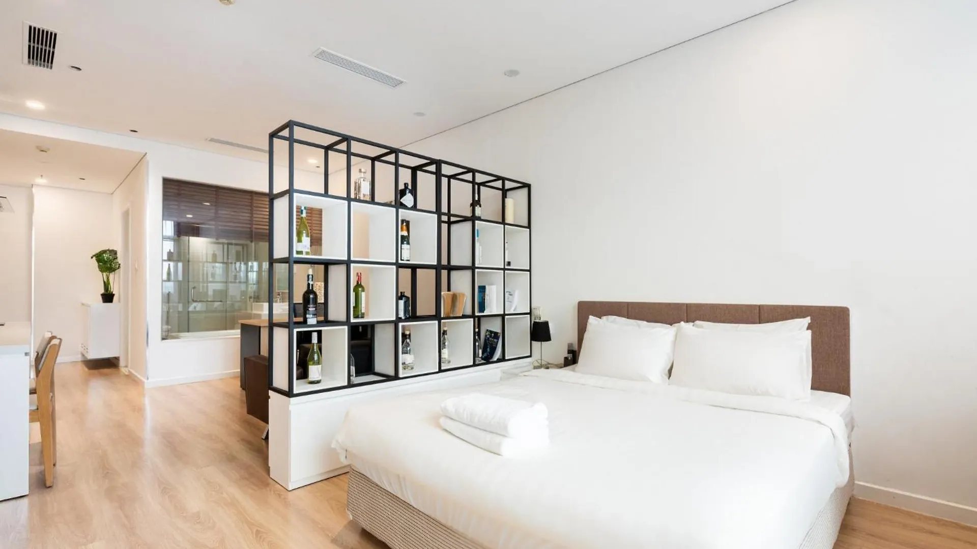 The Rixx Ben Thanh Tower - The One Saigon Ho Chi Minh City Apartment